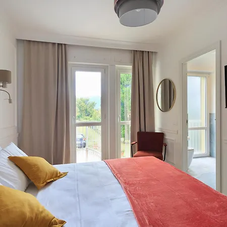 Pensión Sense Baveno